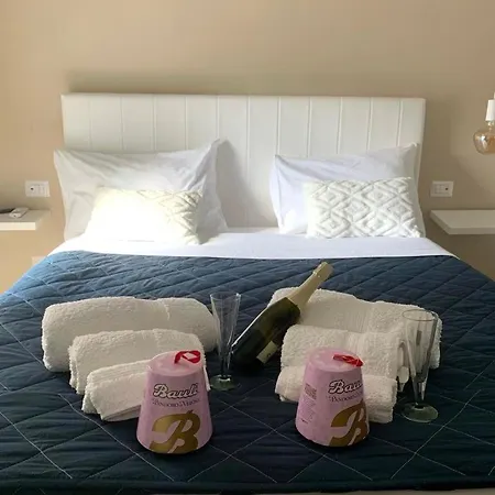 בית הארחה Crystal